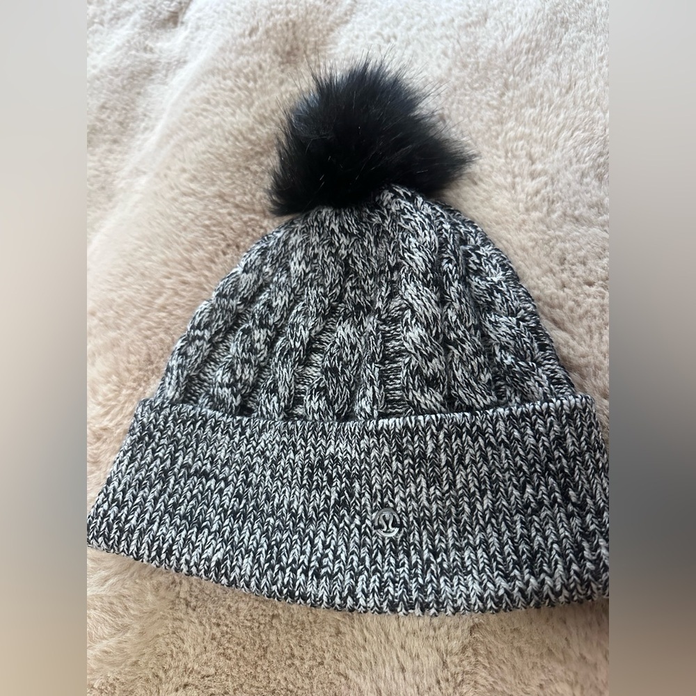 Lululemon Black and White Knit Beanie with Pom - Picture 1 of 2
